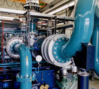 Expansion gas turbine